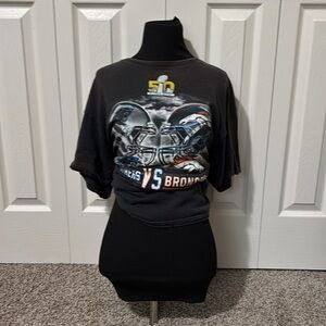Delta Black and Gray T-Shirt